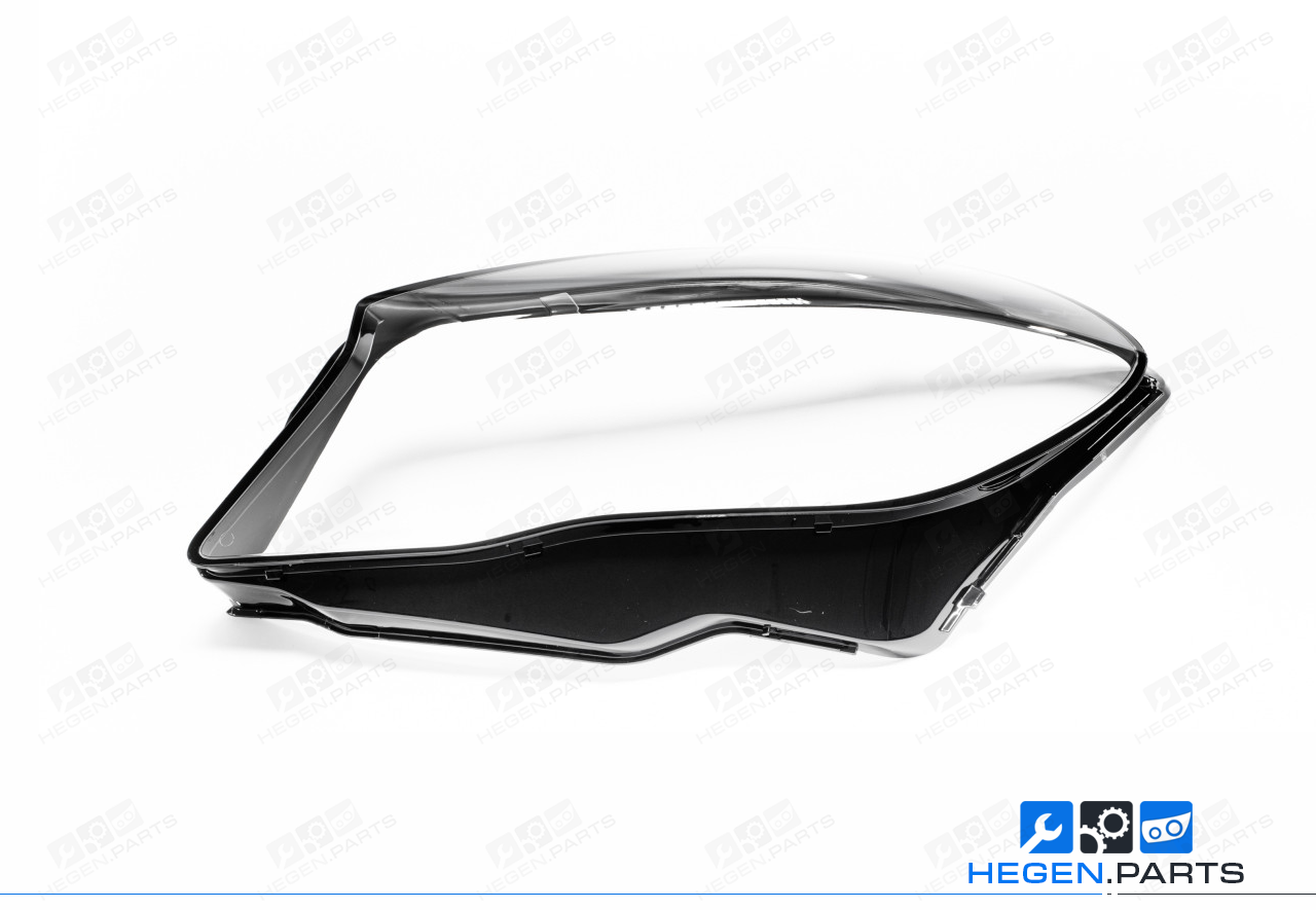 Ляво стъкло (капак) за фар на MERCEDES GLA класа X156 14-17 преди фейслифт