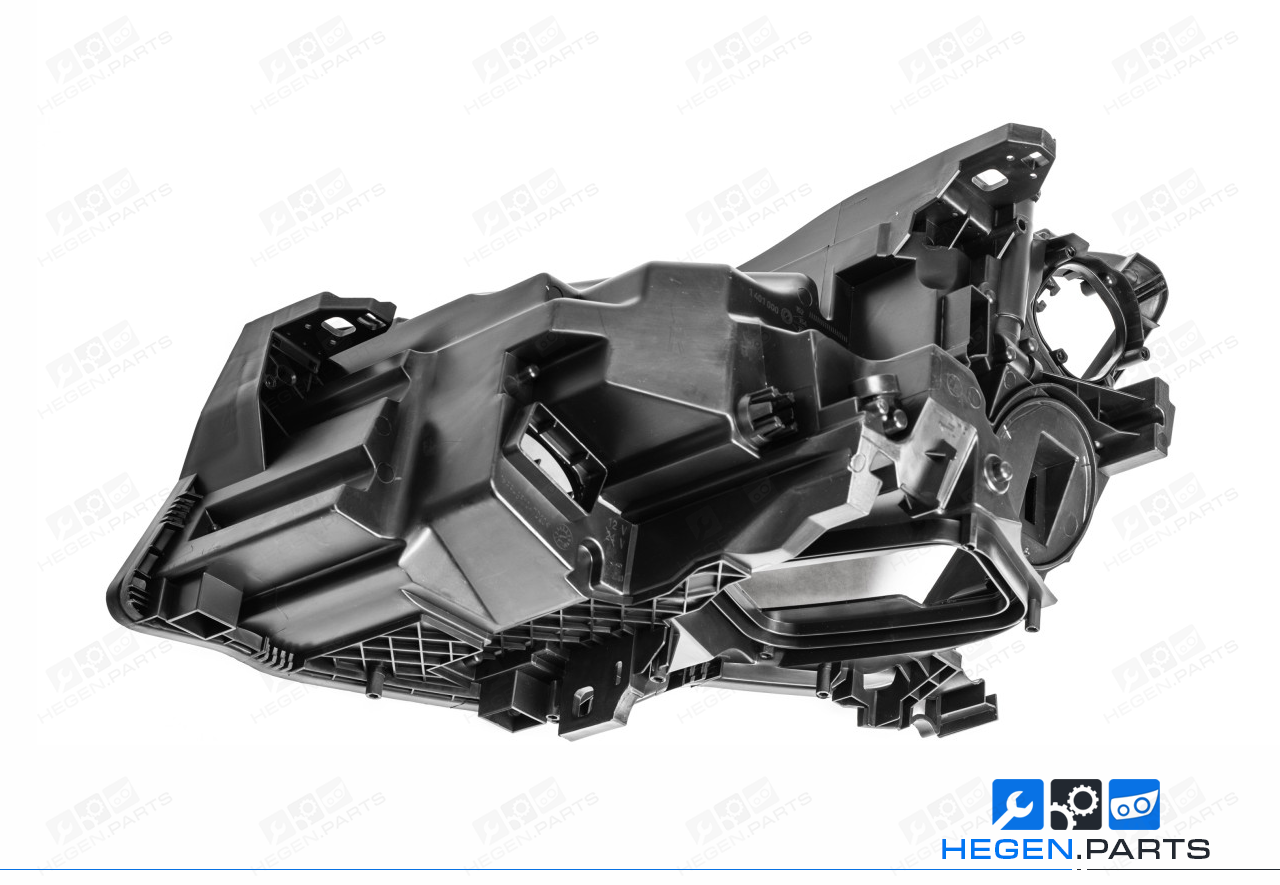 Десен корпус за фар на MERCEDES GLA класа X156 18-20 фейслифт High Performance LED