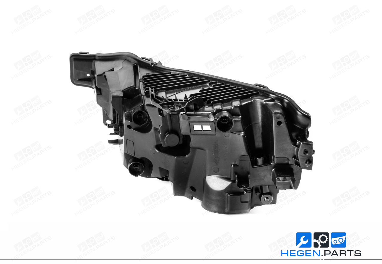 Десен корпус за фар на VOLVO XC60 2 ген 17-21 преди фейслифт FULL LED