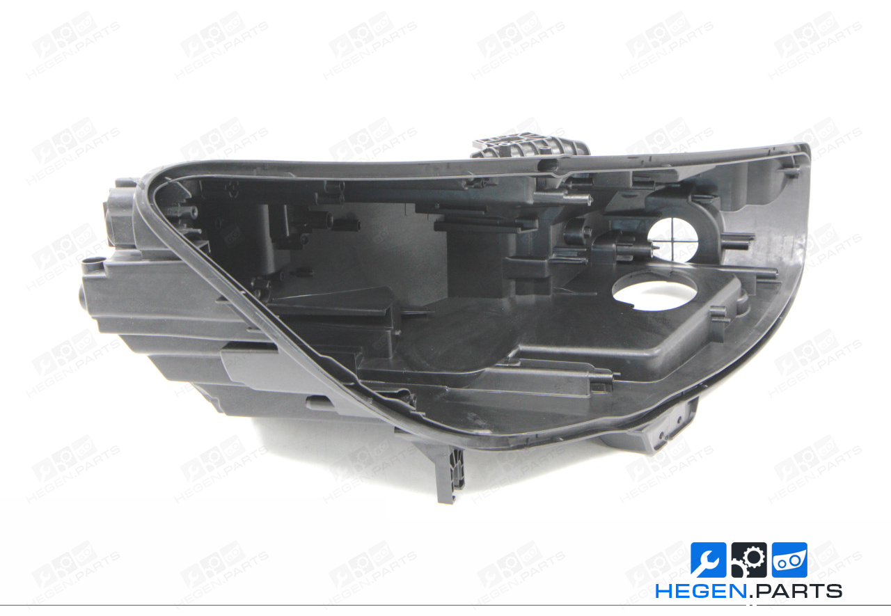 Десен корпус за фар на AUDI A4 B9.5 19-25 фейслифт Matrix