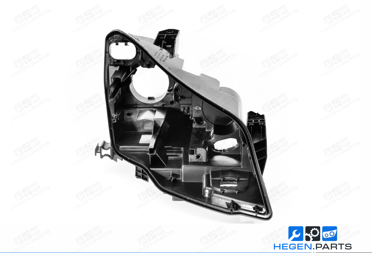 Десен корпус за фар на MERCEDES GLA класа X156 14-17 преди фейслифт XENON