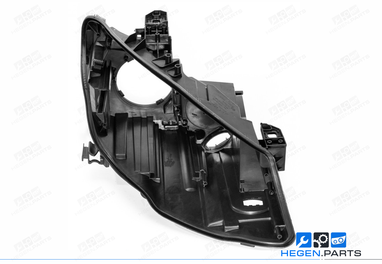 Десен корпус за фар на MERCEDES CLA класа C117 13-16 преди фейслифт XENON