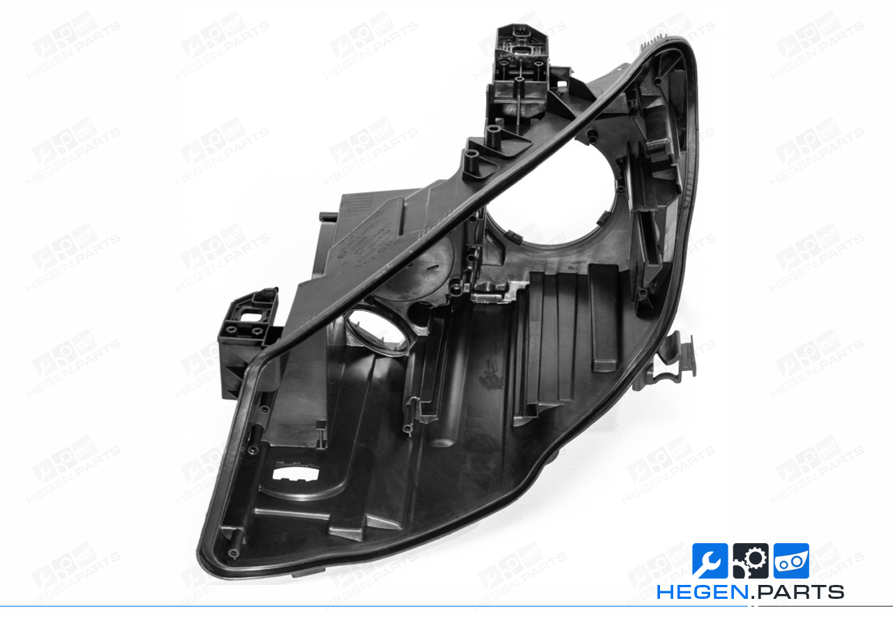 Ляв корпус за фар на MERCEDES CLA класа C117 13-16 преди фейслифт XENON