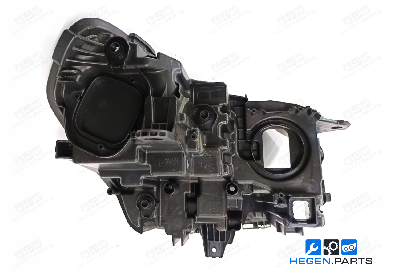 Ляв корпус за фар на BMW X2 U10 24-26 LED