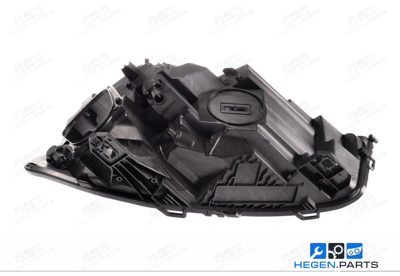 Десен корпус за фар на MERCEDES A класа W176 16-18 фейслифт LED
