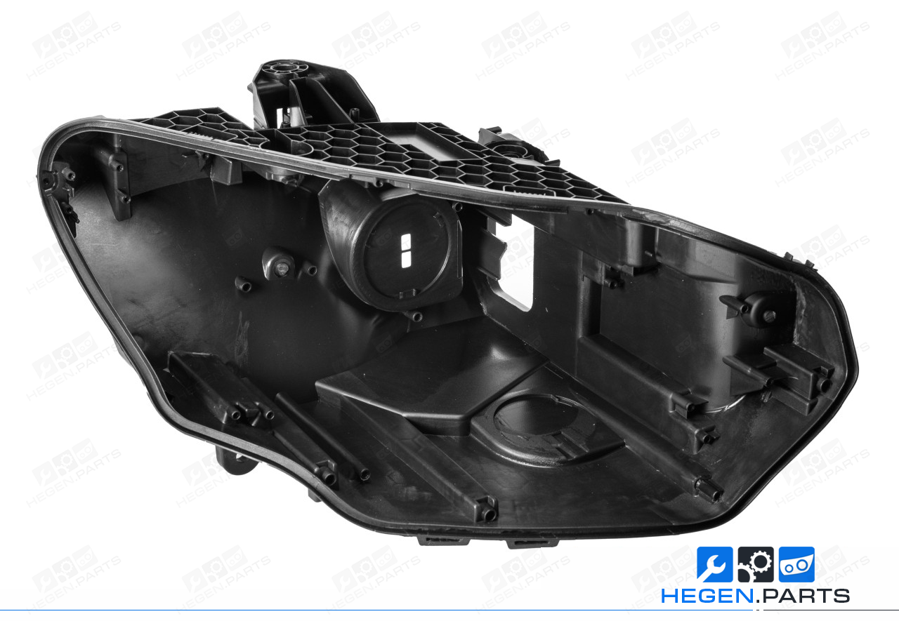 Десен корпус за фар на MERCEDES EQE класа V295 22-25 High Performance LED
