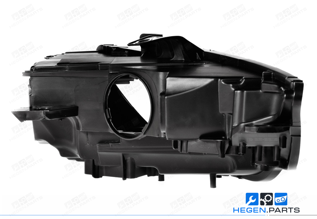 Ляв корпус за фар на AUDI A3 8V 13-16 преди фейслифт Xenon