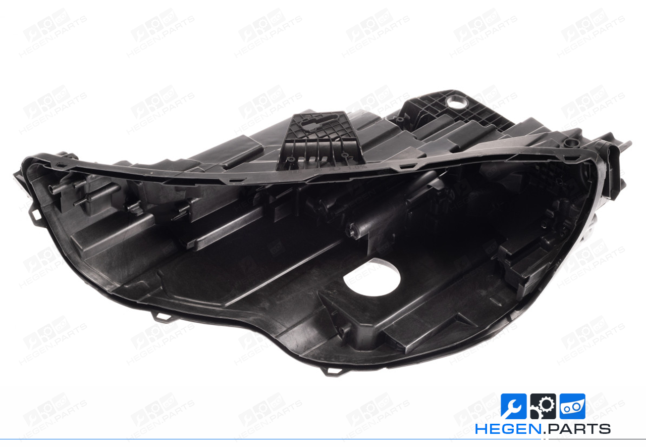 Ляв корпус за фар на AUDI A3 8Y 20-24 FULL LED