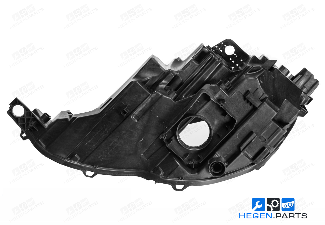 Десен корпус за фар на AUDI A3 8Y 20-24 MATRIX