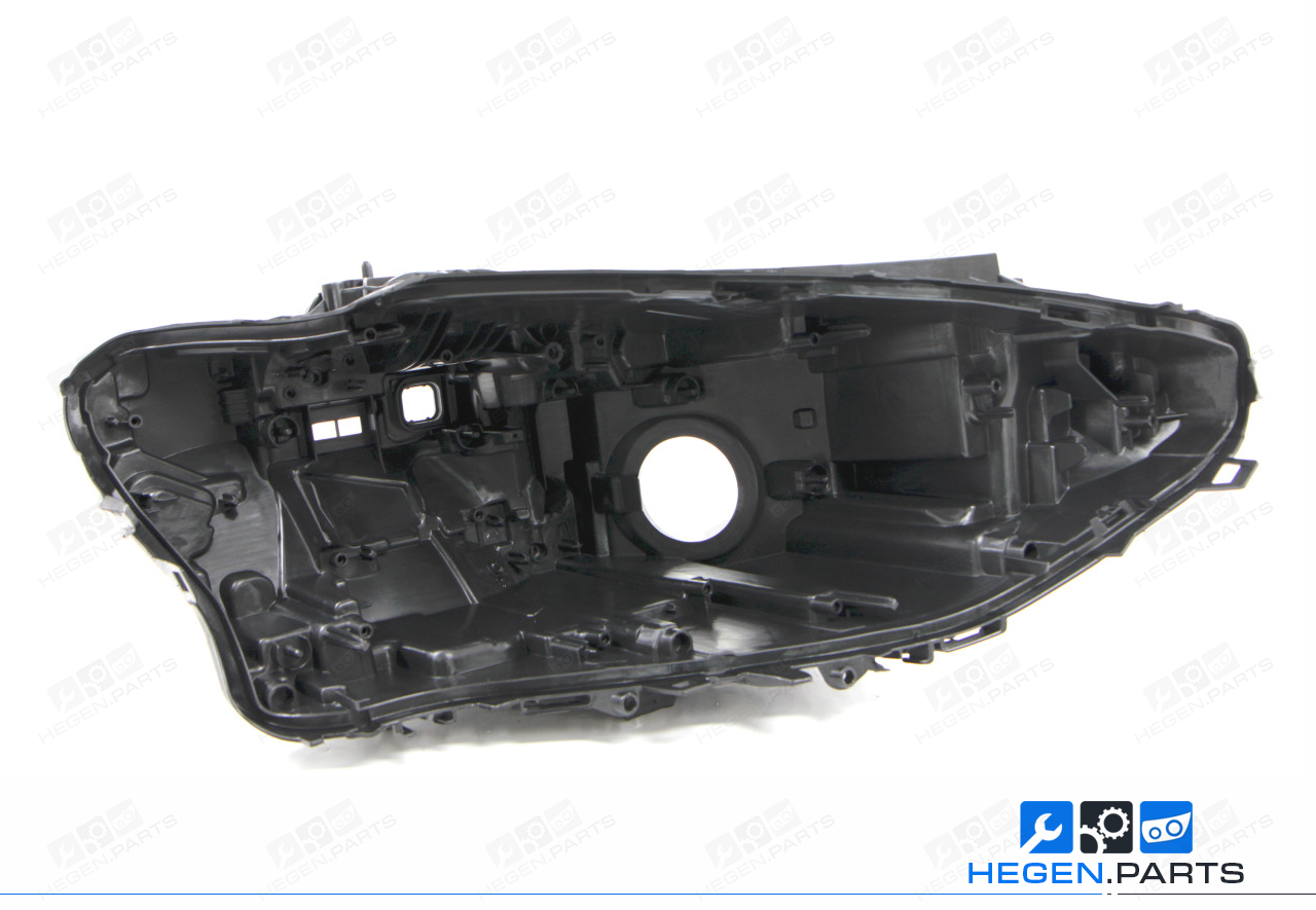 Десен корпус за фар на BMW 4 серия G22 24-26 фейслифт