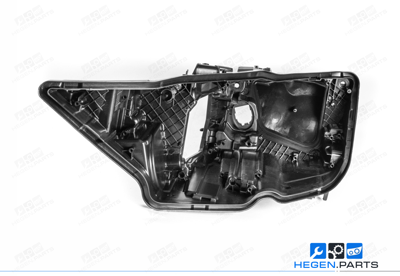Ляв корпус за фар на AUDI A6 C8 18-24 LED (средна версия)