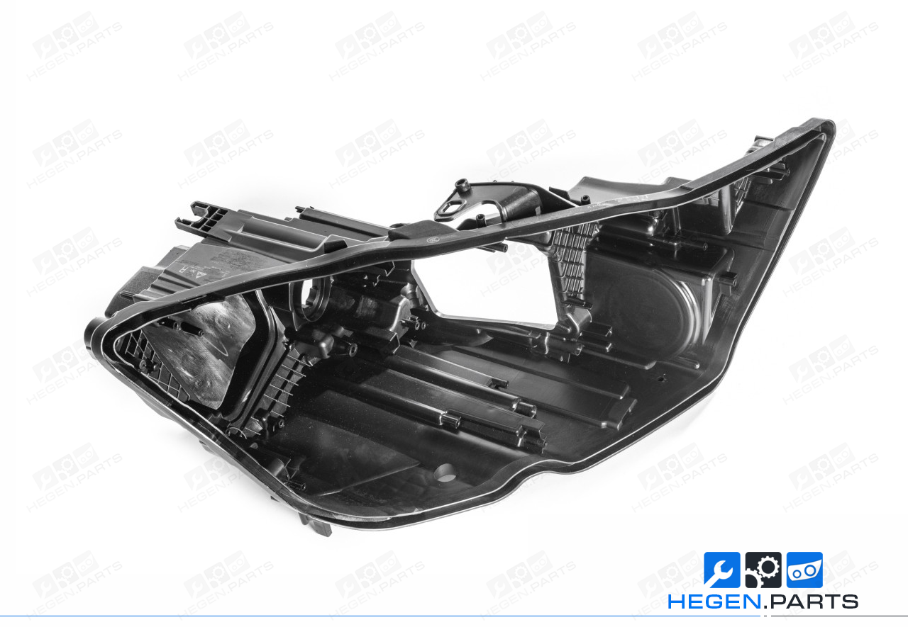 Десен корпус за фар на AUDI A6 C8 18-24 LED (средна версия)