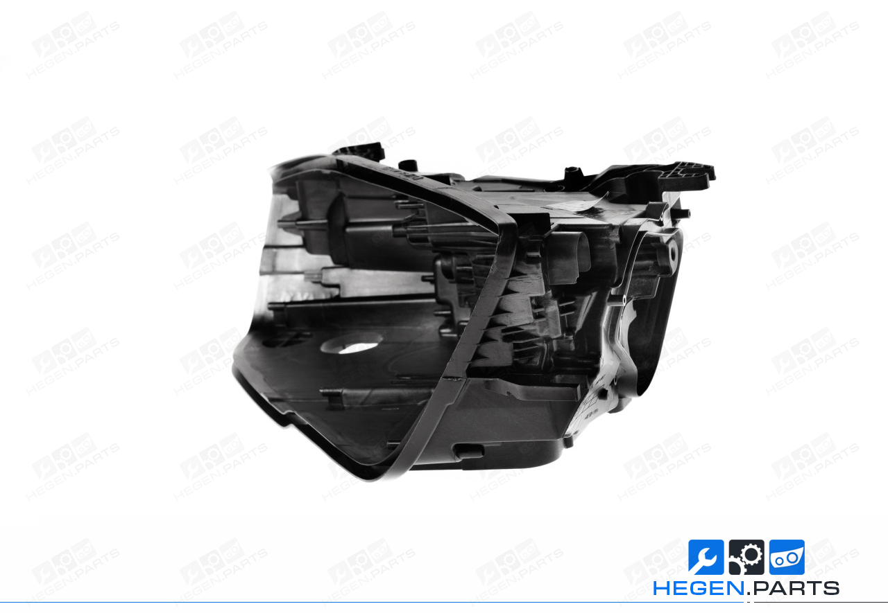 Ляв корпус за фар на AUDI A7 C7 15-18 фейслифт Full LED
