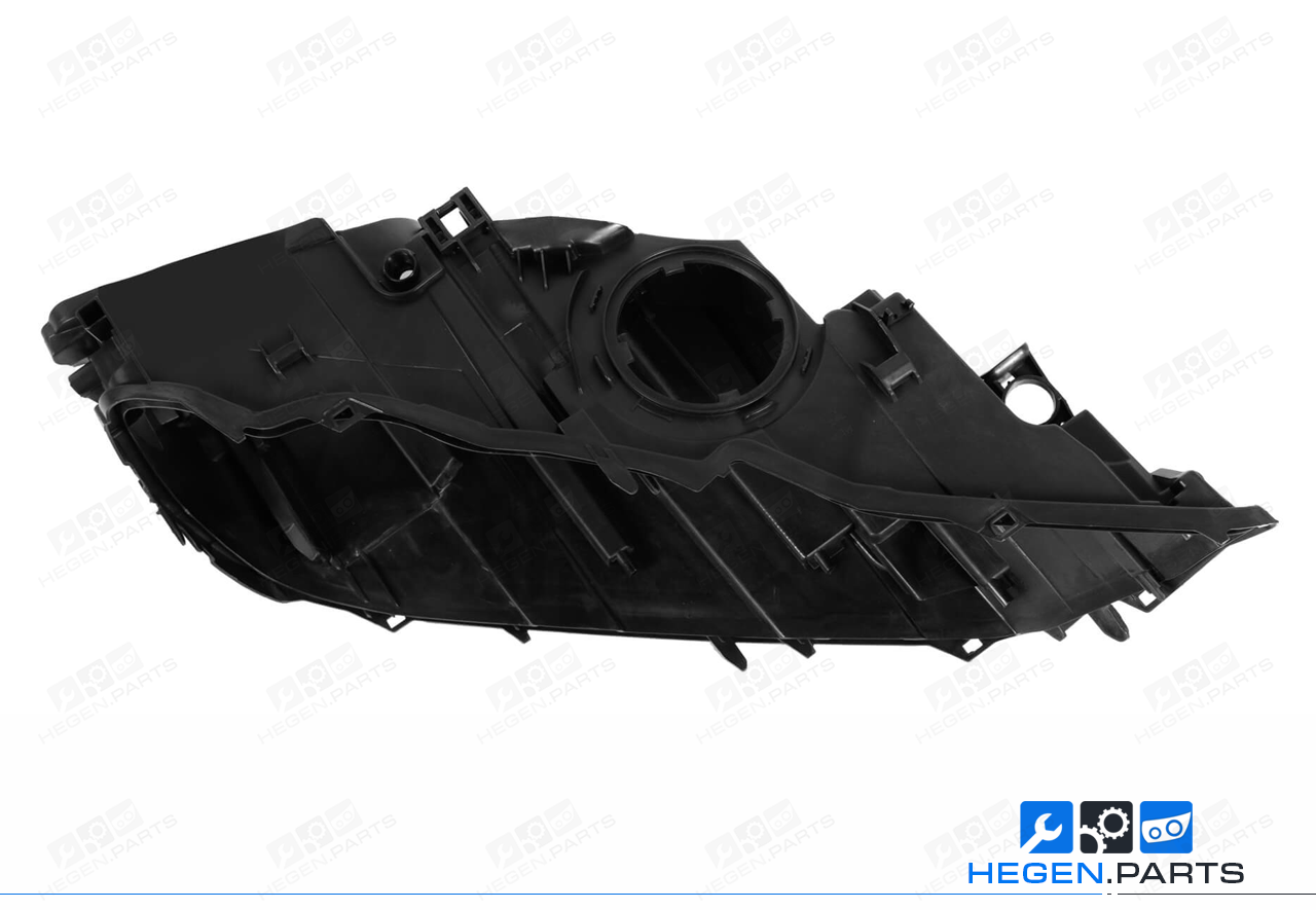Десен корпус за фар на AUDI Q7 4M 15-19 преди фейслифт Xenon