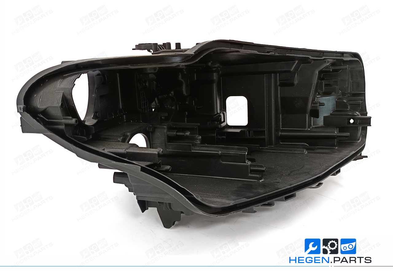 Десен корпус за фар на BMW 5 серия G30 21-24 фейслифт LED с Laser