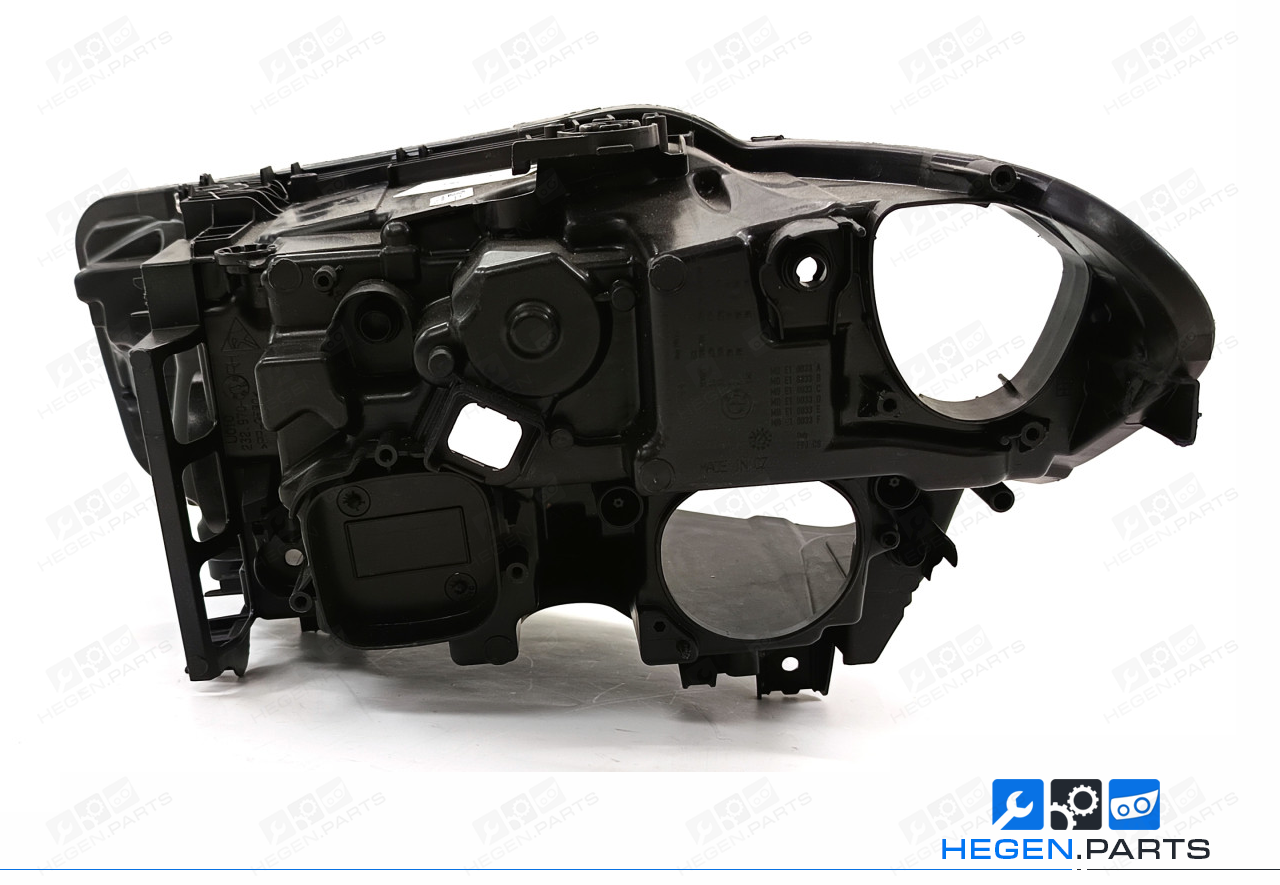 Десен корпус за фар на BMW 5 серия G30 21-24 фейслифт LED с Laser