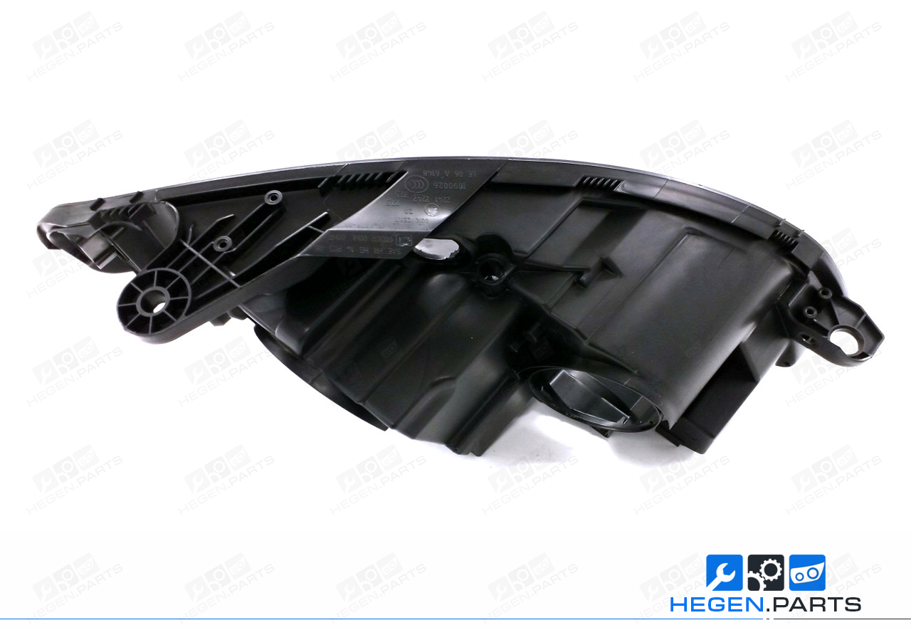Ляв корпус за фар на MERCEDES C класа W204 07-10 преди фейслифт