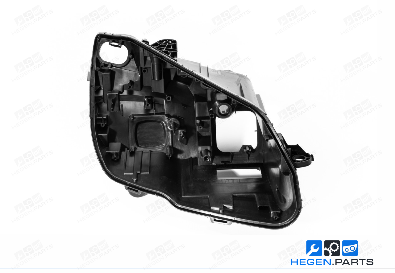Десен корпус за фар на MERCEDES C класа W205 14-18 преди фейслифт Multibeam ILS