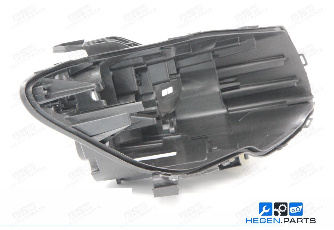 Десен корпус за фар на MERCEDES CLA класа C117 16-19 фейслифт High Performance LED